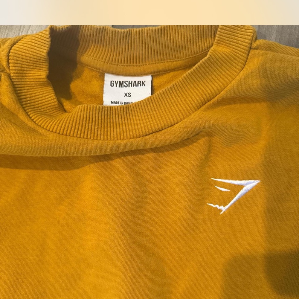 Gymshark Men's Golden Crewneck Sweater